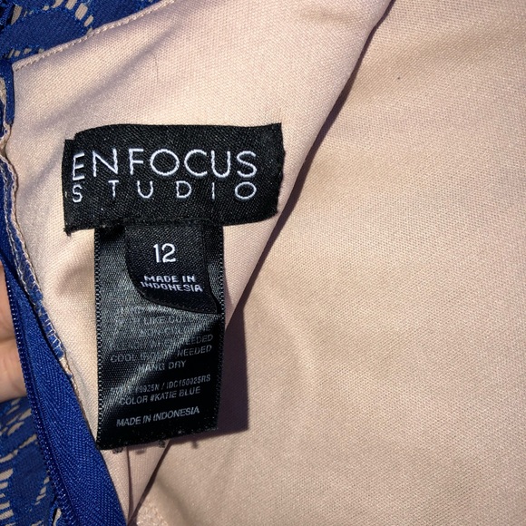 Blue Lace dress Size: 12 - Picture 3 of 4